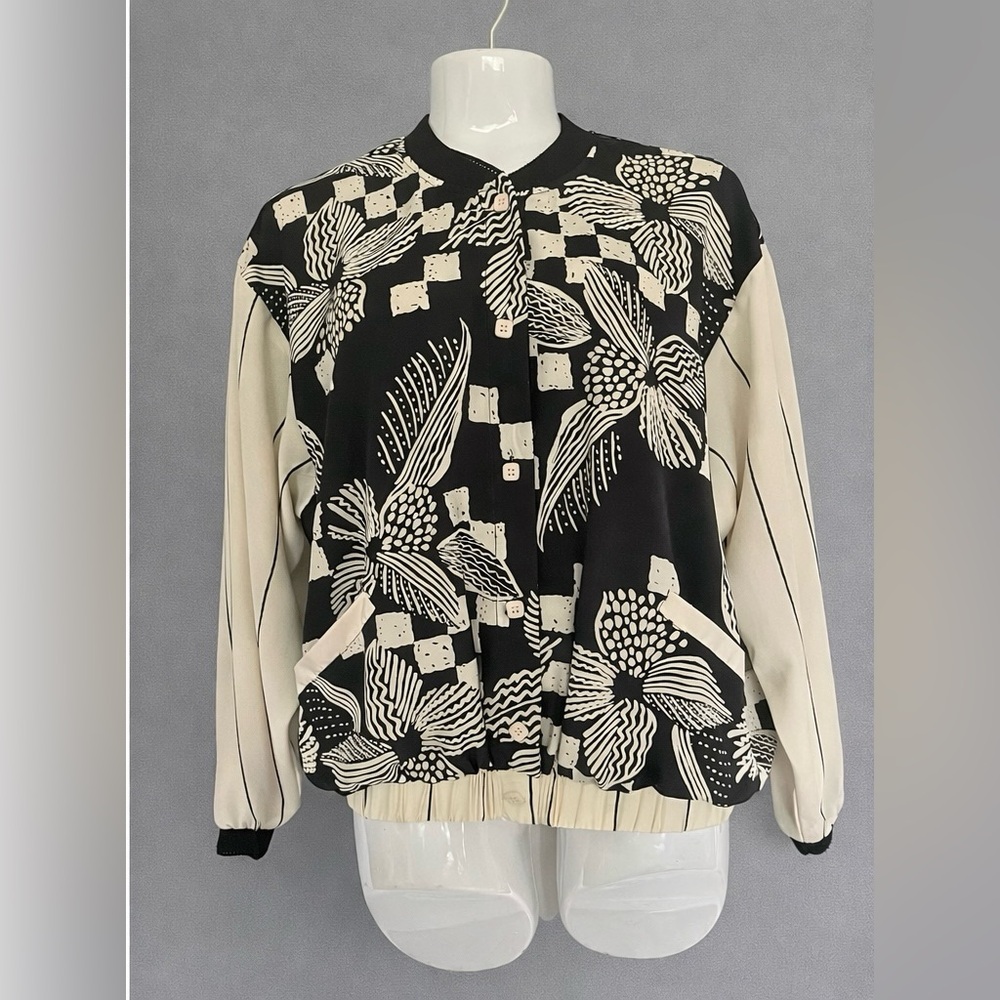 VTG black and cream‎ retro lightweight bomber floral